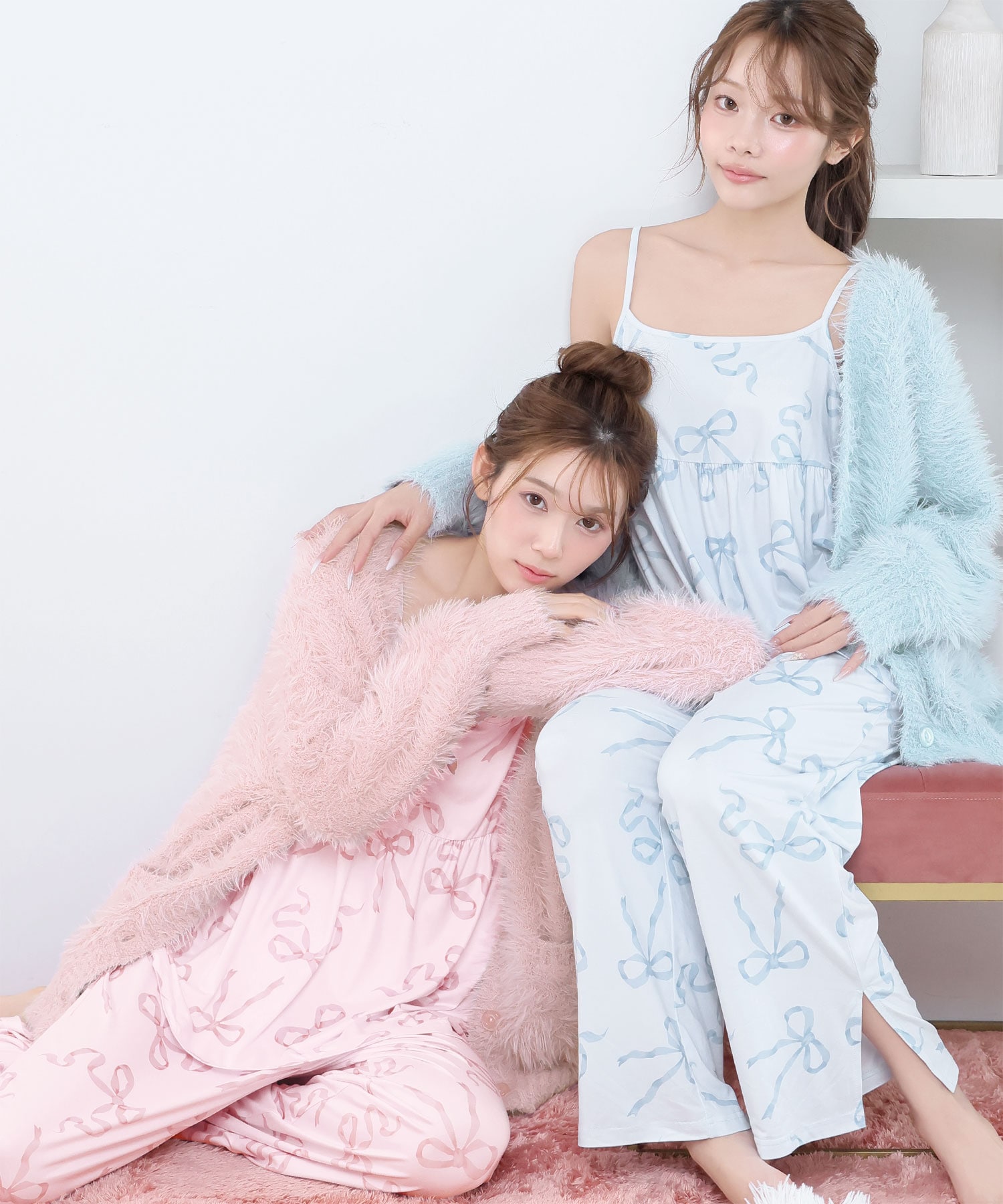 リボン柄キャミソール シャギーニット カーディガン付き ロングパンツ