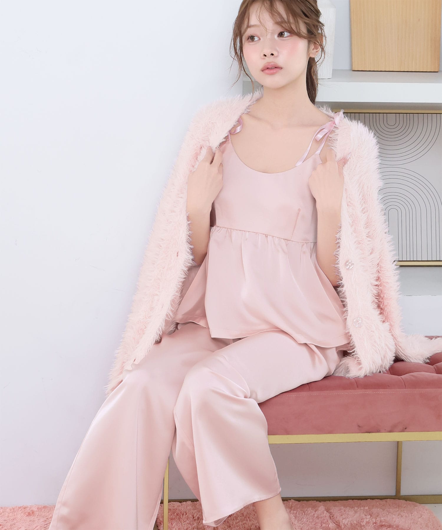 サテンキャミソール シャギーニット カーディガン付き ロングパンツ 3点セット:MODEL:168cm/SIZE:M