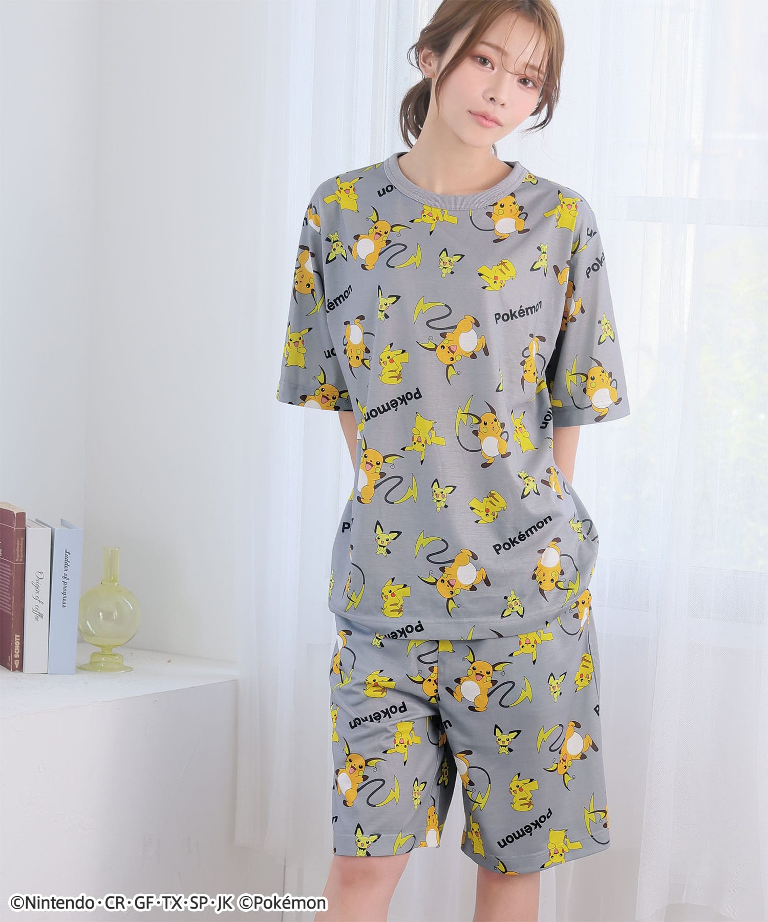 ポケモン 総柄 半袖 上下セット (男女兼用サイズ):MODEL:168cm/SIZE:M