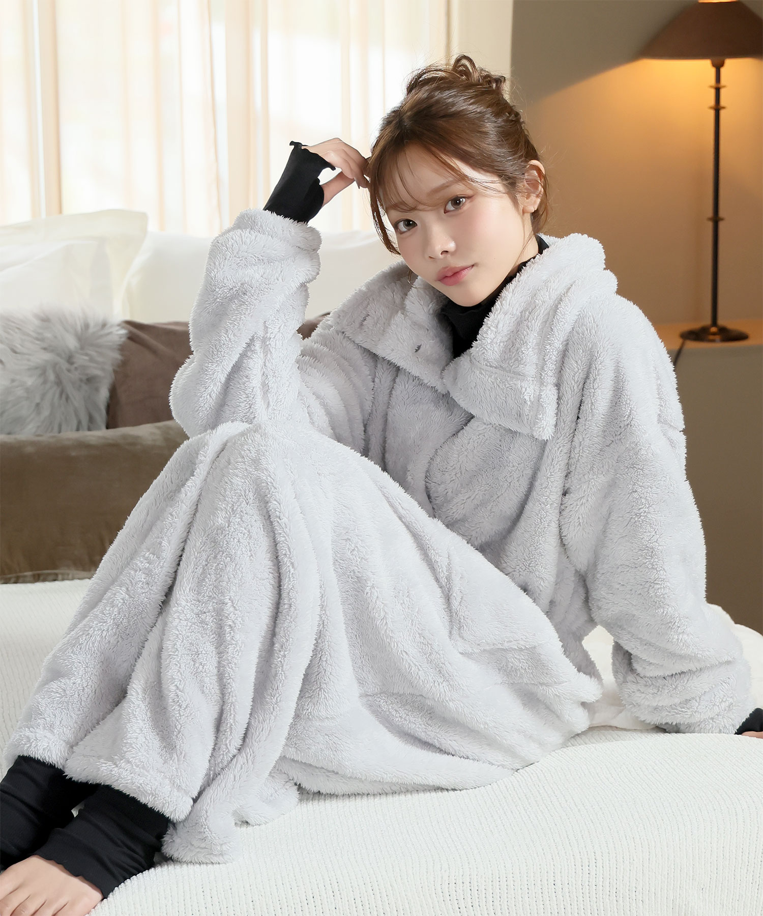 【WEB限定】首まであったか 長袖 着る毛布:MODEL:168cm/SIZE:フリーサイズ