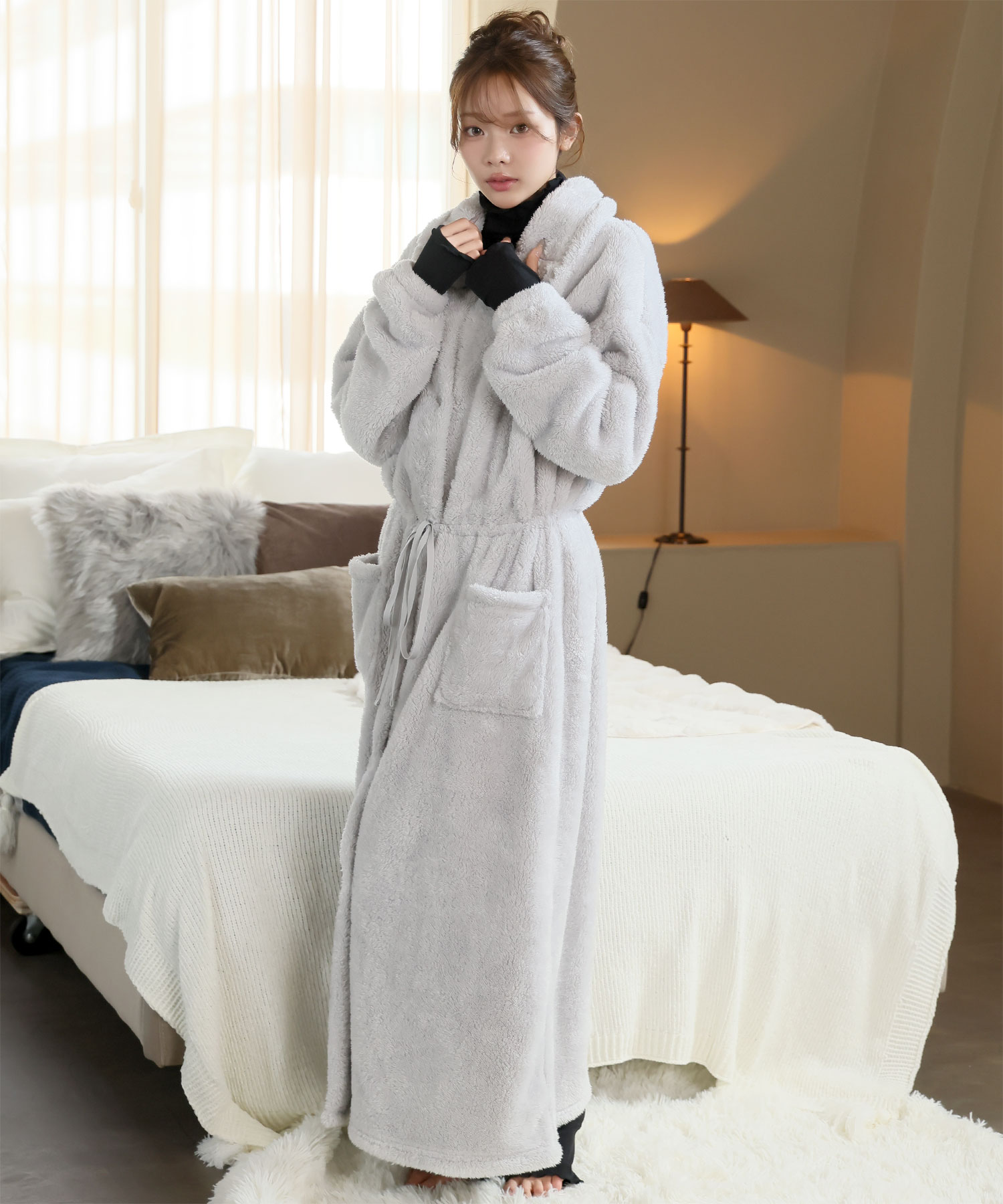 【WEB限定】首まであったか 長袖 着る毛布:MODEL:168cm/SIZE:フリーサイズ