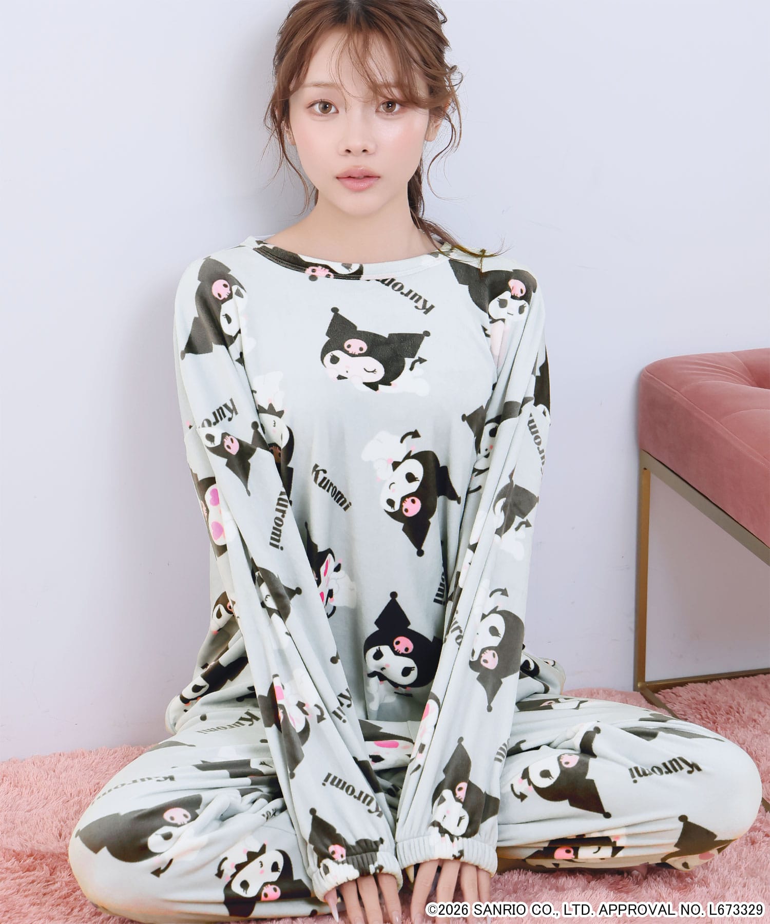 クロミ 総柄 ストレッチ ソフトボア 長袖 上下セット:MODEL:168cm/SIZE:M