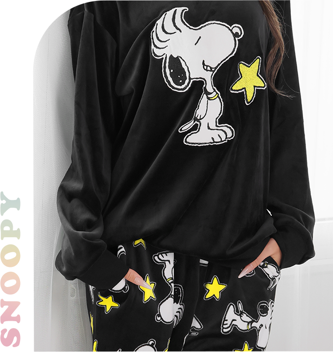 人気コミック『ピーナッツ(PEANUTS)』に登場するスヌーピー、ベルのデザインの可愛いルームウェア。 ROCK ストレッチ ソフトボア上下セット