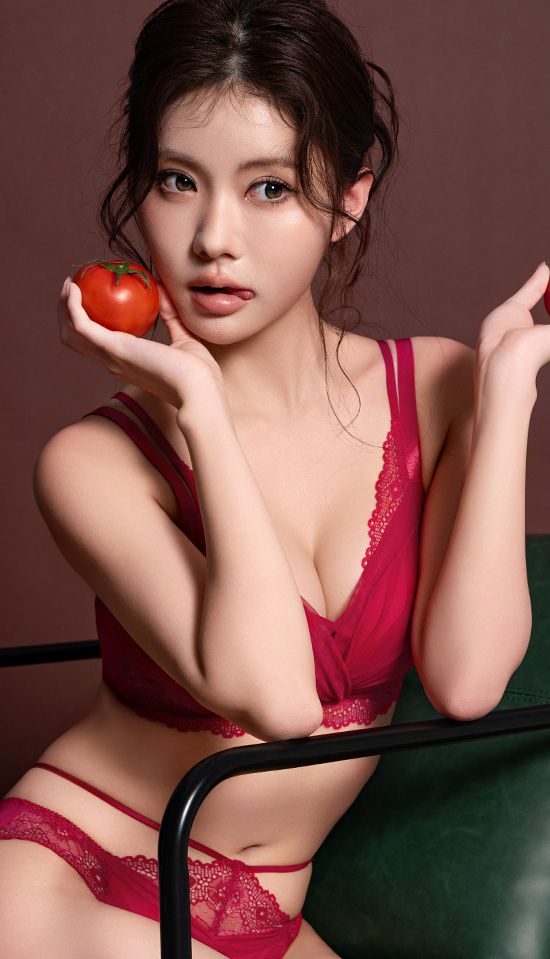 SEXY シアーレイヤード 脇高 ブラジャー&ショーツはトレンドのシースルートップスなどの中につけても下着っぽさがなく、お洋服に対応できるランジェリー。
